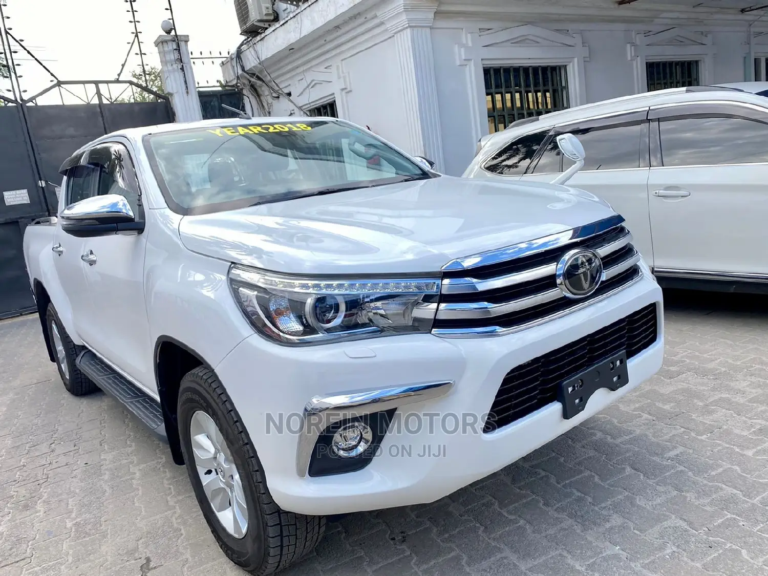 Toyota Hilux 2018 Off white