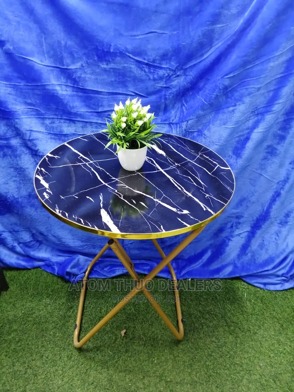 Foldable Coffee Tables
Size *60cm Wide* 70cm Height