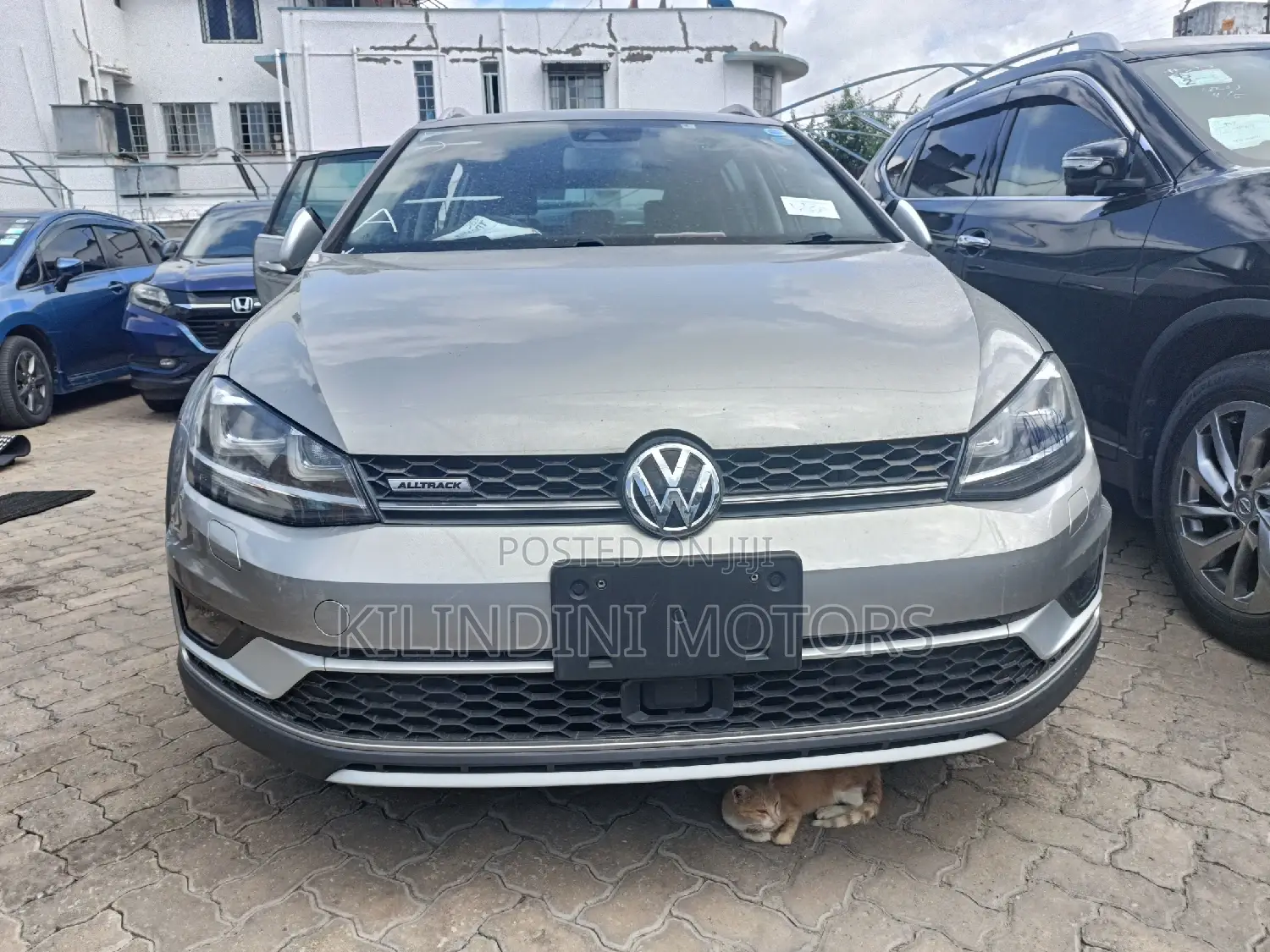 Volkswagen Golf Variant 2017 White