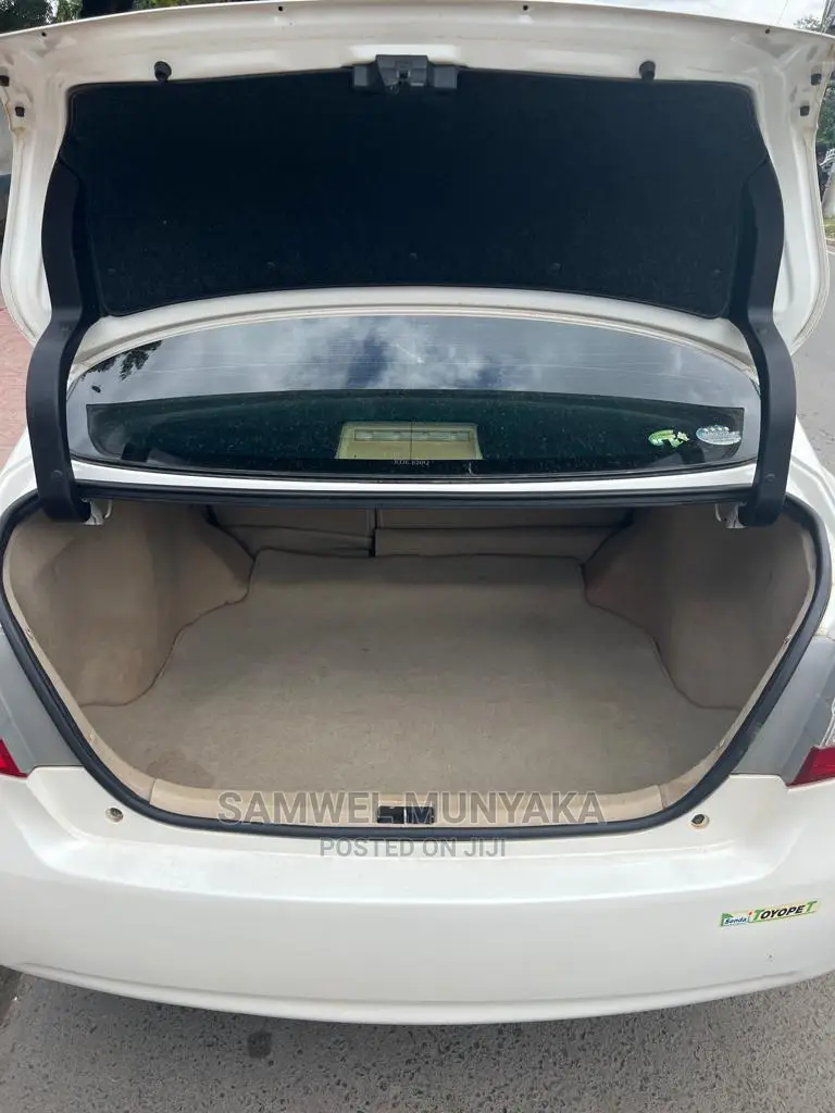 Toyota Premio 1.5 FWD 2014 Pearl