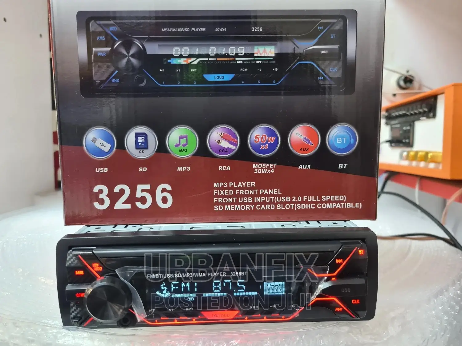 Bluetooth Radio With Inbuilt Equalizer and Detachable Face