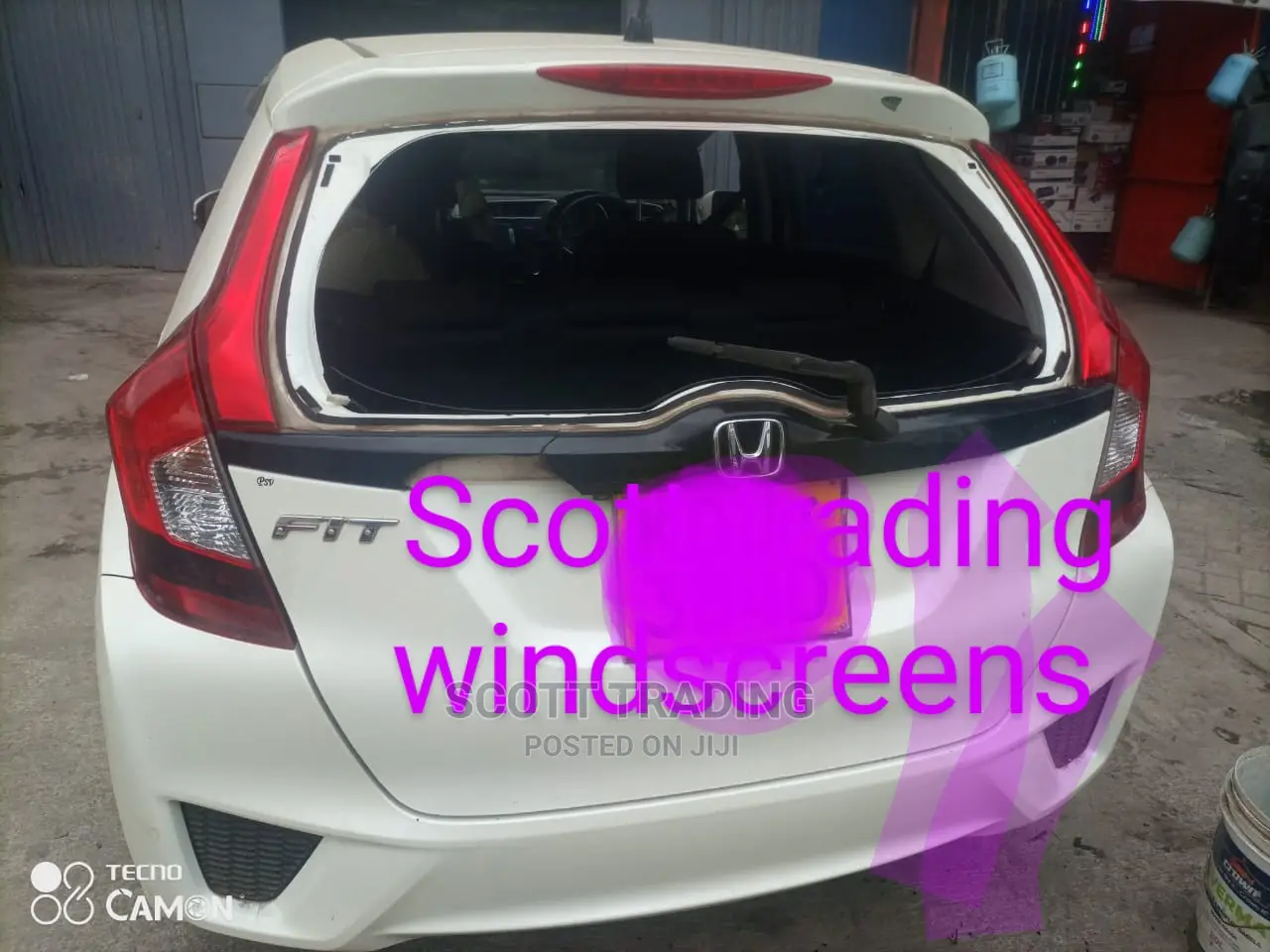 Honda Fit 2016 Rear Windscreen