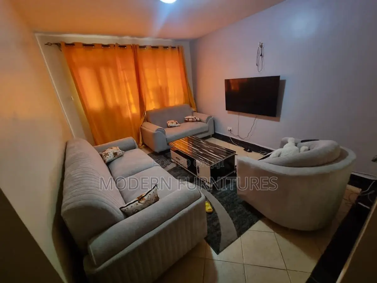 6 Seater Classic Sofa