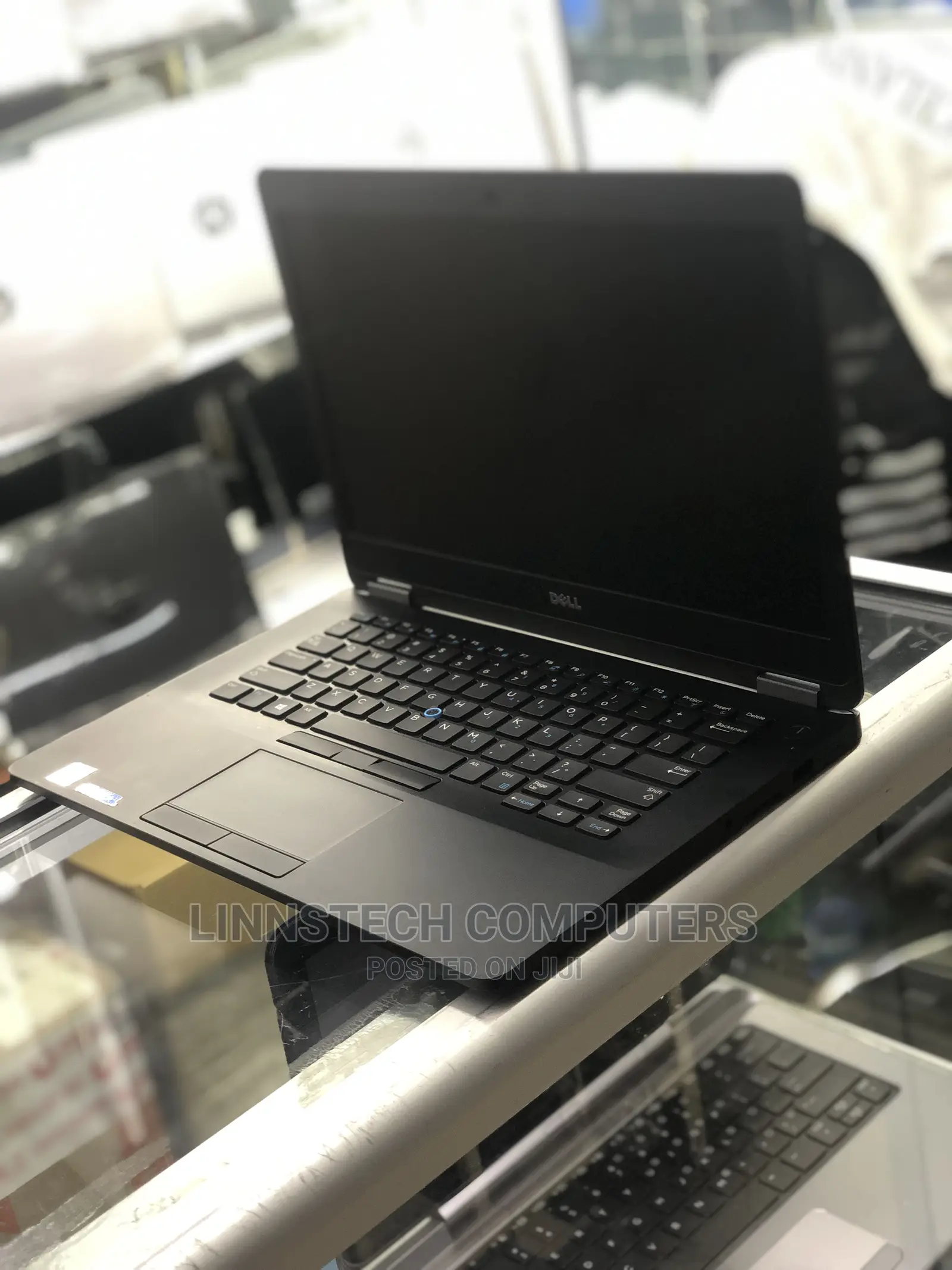 Laptop Dell Latitude 7400 8GB Intel Core I5 SSD 256GB