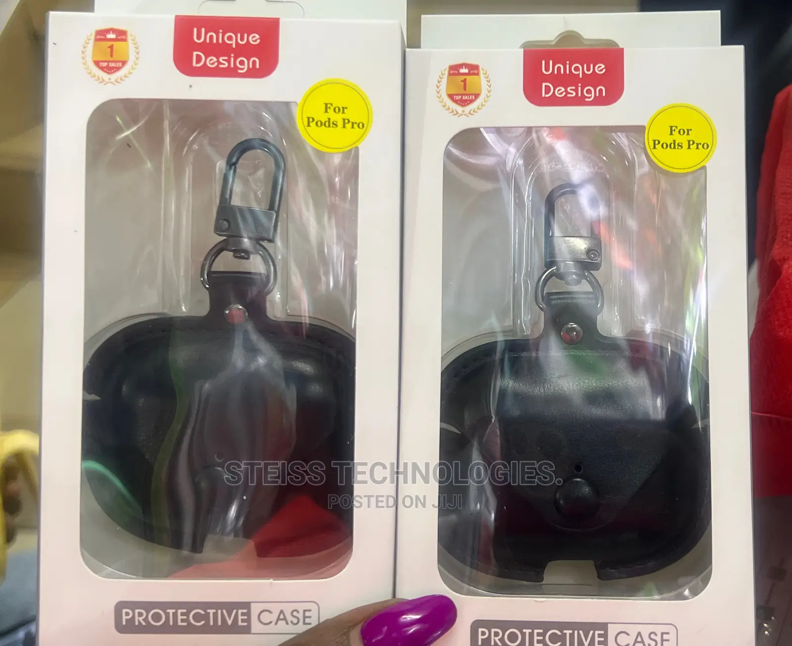 Airpods Pro Black Leather Casing.