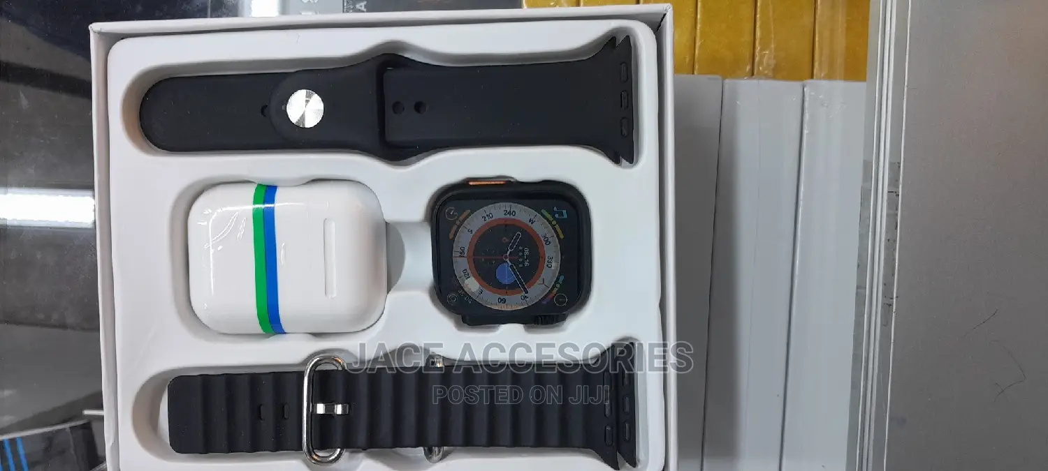 I8 Ultra Smartwatch With Earpods