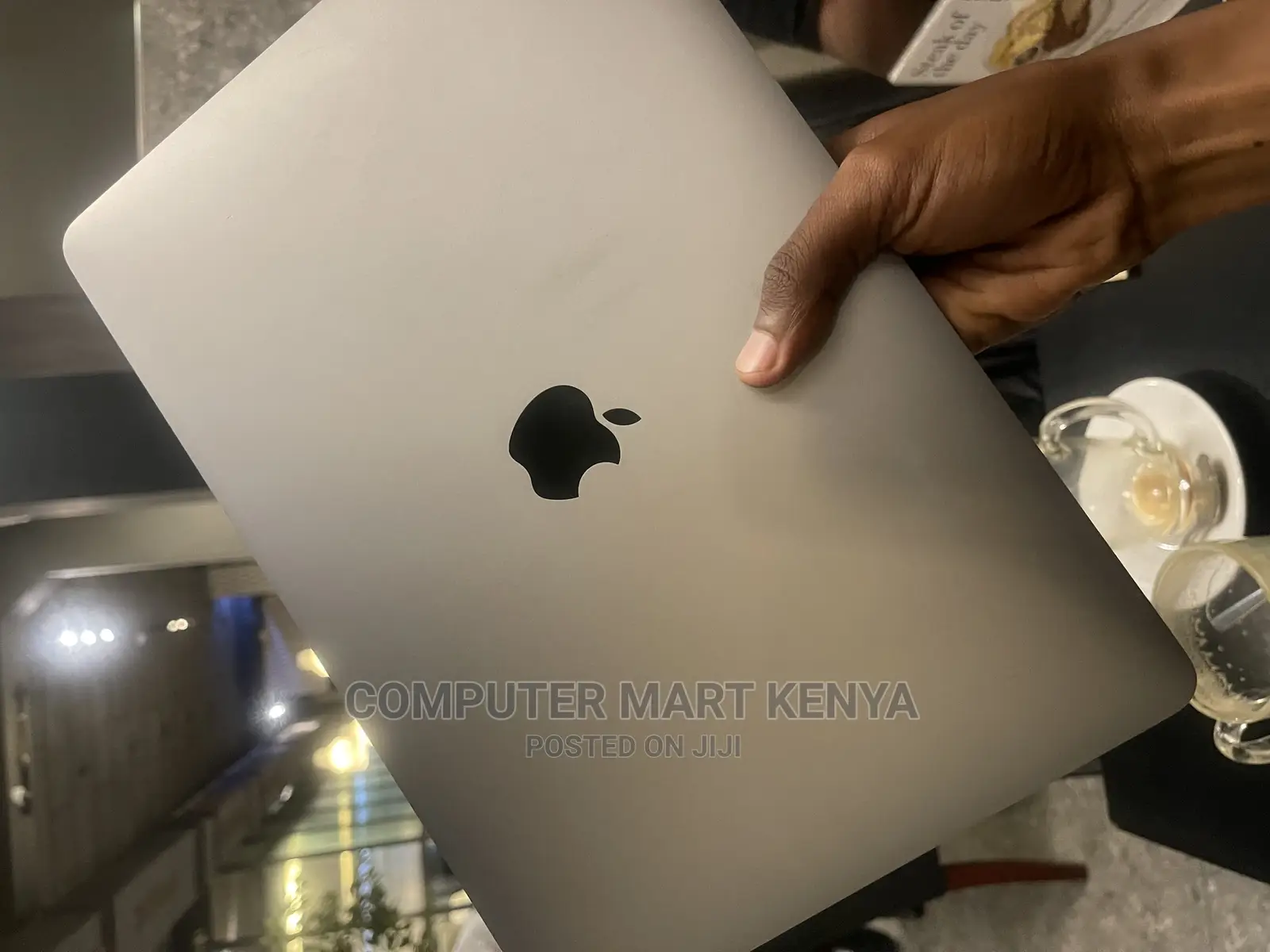 New Laptop Apple MacBook Pro 2021 M1 8GB Apple M1 SSD 512GB