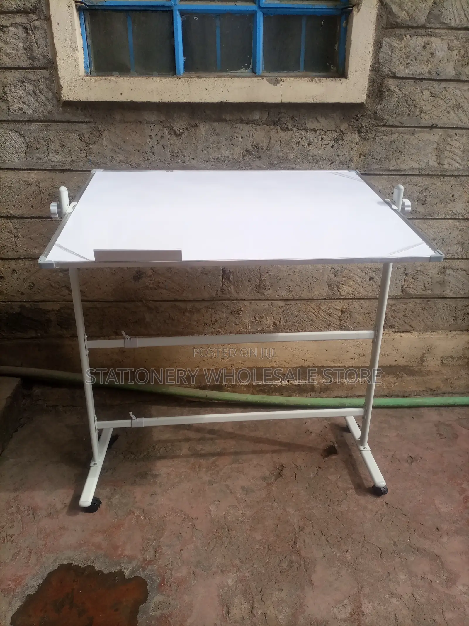 Whiteboard – White Board With Wheeled Stand 90cm X 120c