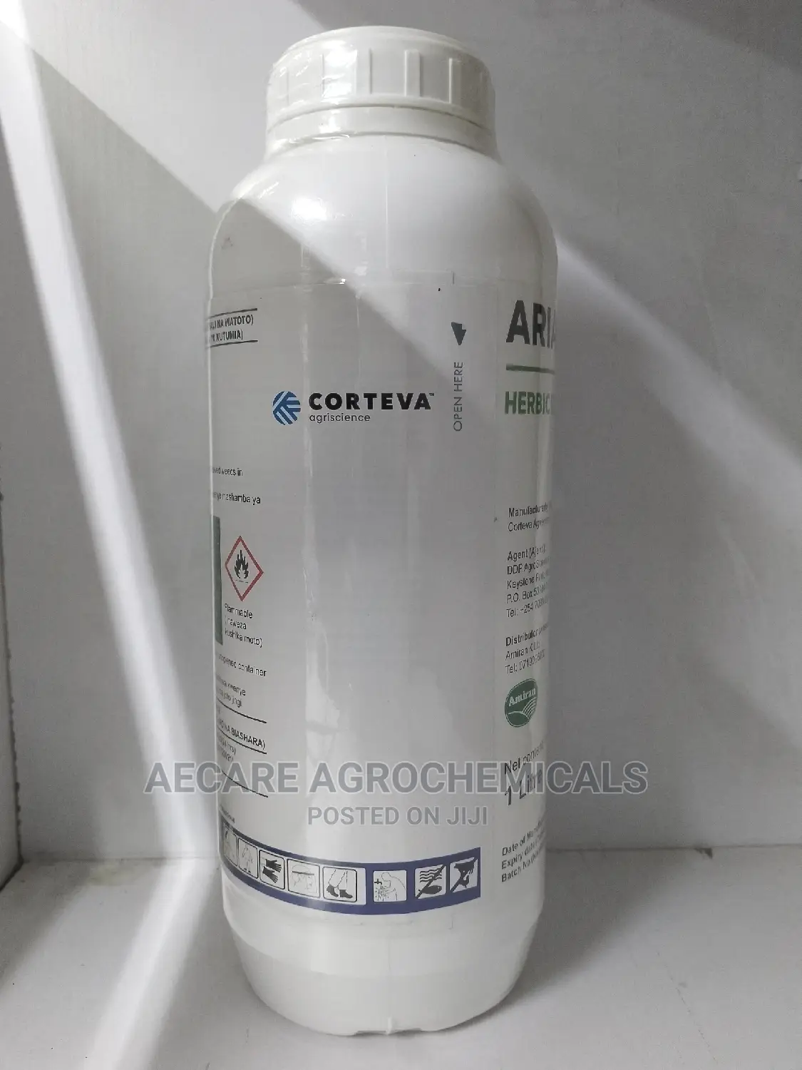 Ariane Selective Lawn Weed Killer 1litre