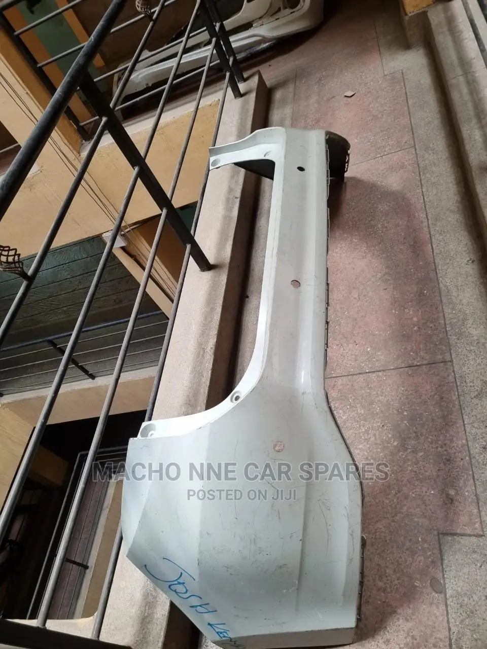 Toyota Harrier 2014 Back Bumper (Without Skirting)
