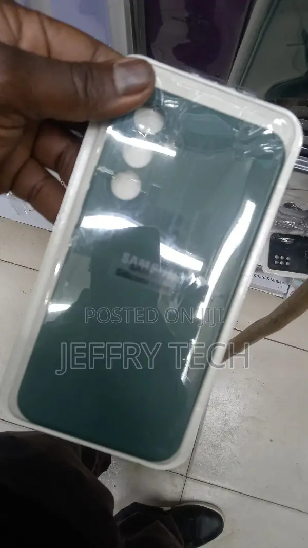 (Samsung Galaxy A54) Shockproof Silicone Back Cover Case Wit