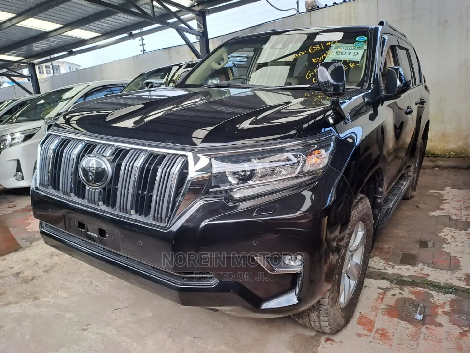 Toyota Land Cruiser Prado 2018 Black