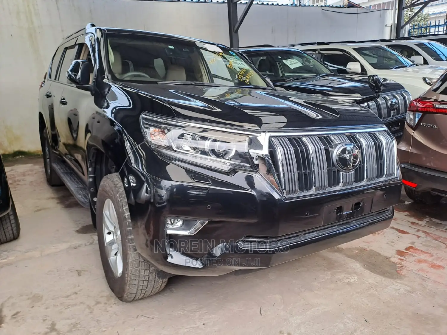 Toyota Land Cruiser Prado 2018 Black