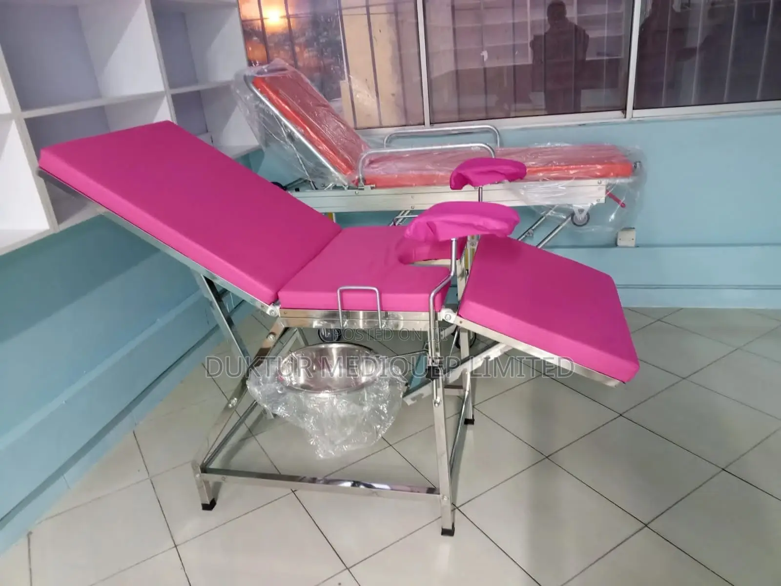 Examination Bed/ Delivery Bed/Maternity Bed/ Table Upt 150kg