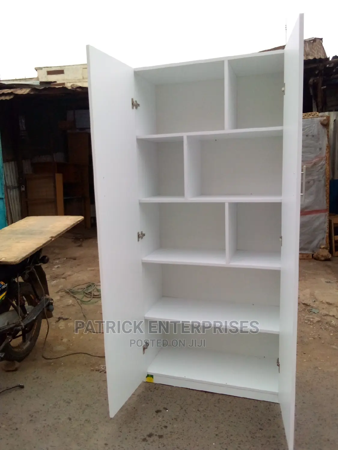 Morden Wooden Bookshelf 7fitts*3fitts*1.5fitts