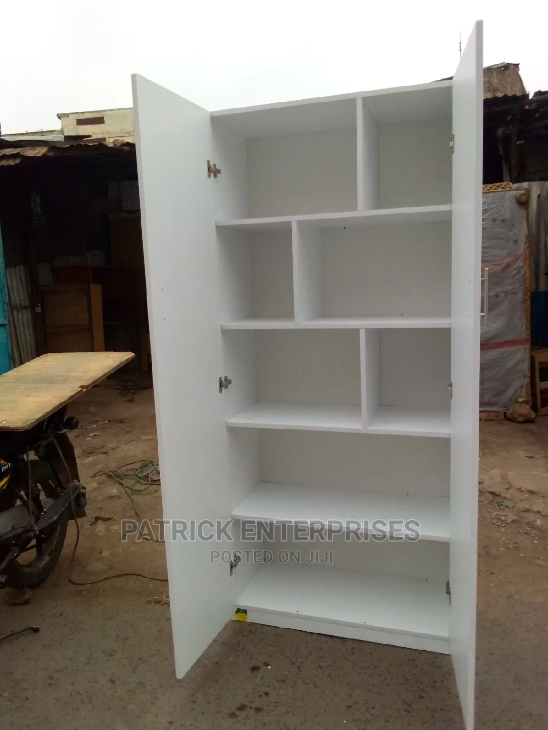 Morden Wooden Bookshelf 7fitts*3fitts*1.5fitts