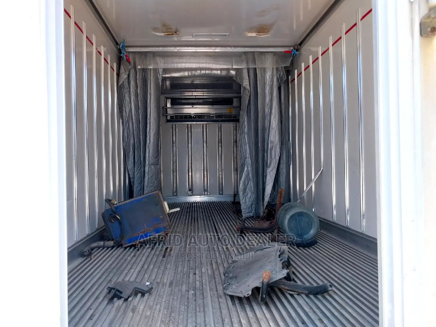 Hino Dutro Freezer 5tonnes