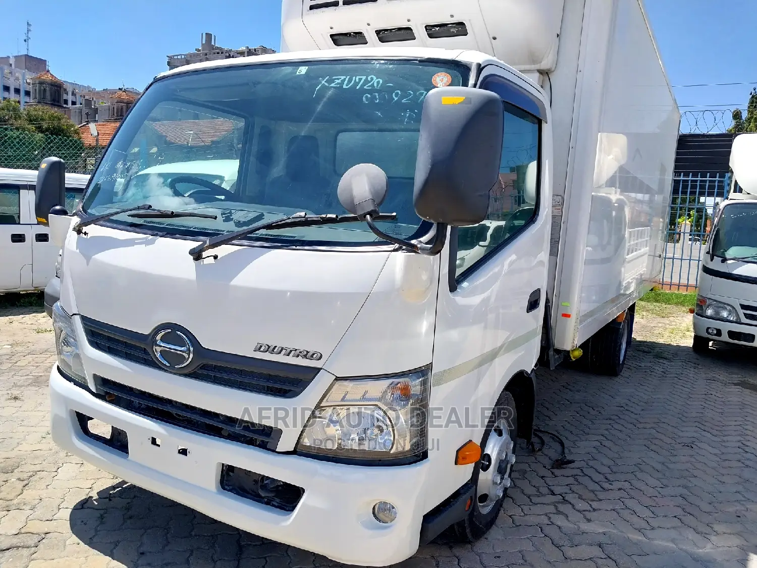 Hino Dutro Freezer 5tonnes