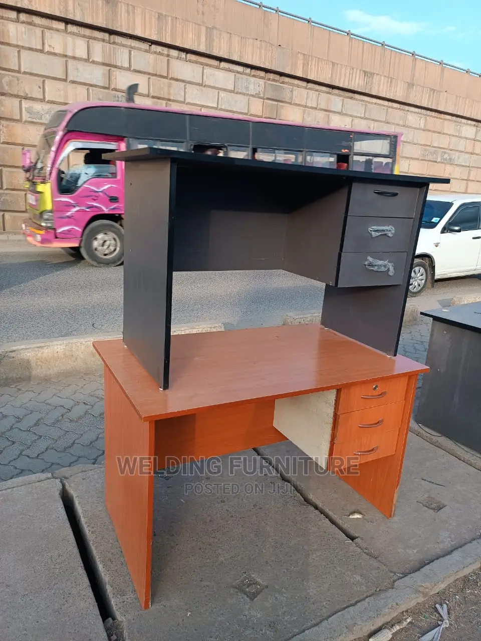 Office Desk/Office Mesh Chair/Study Table