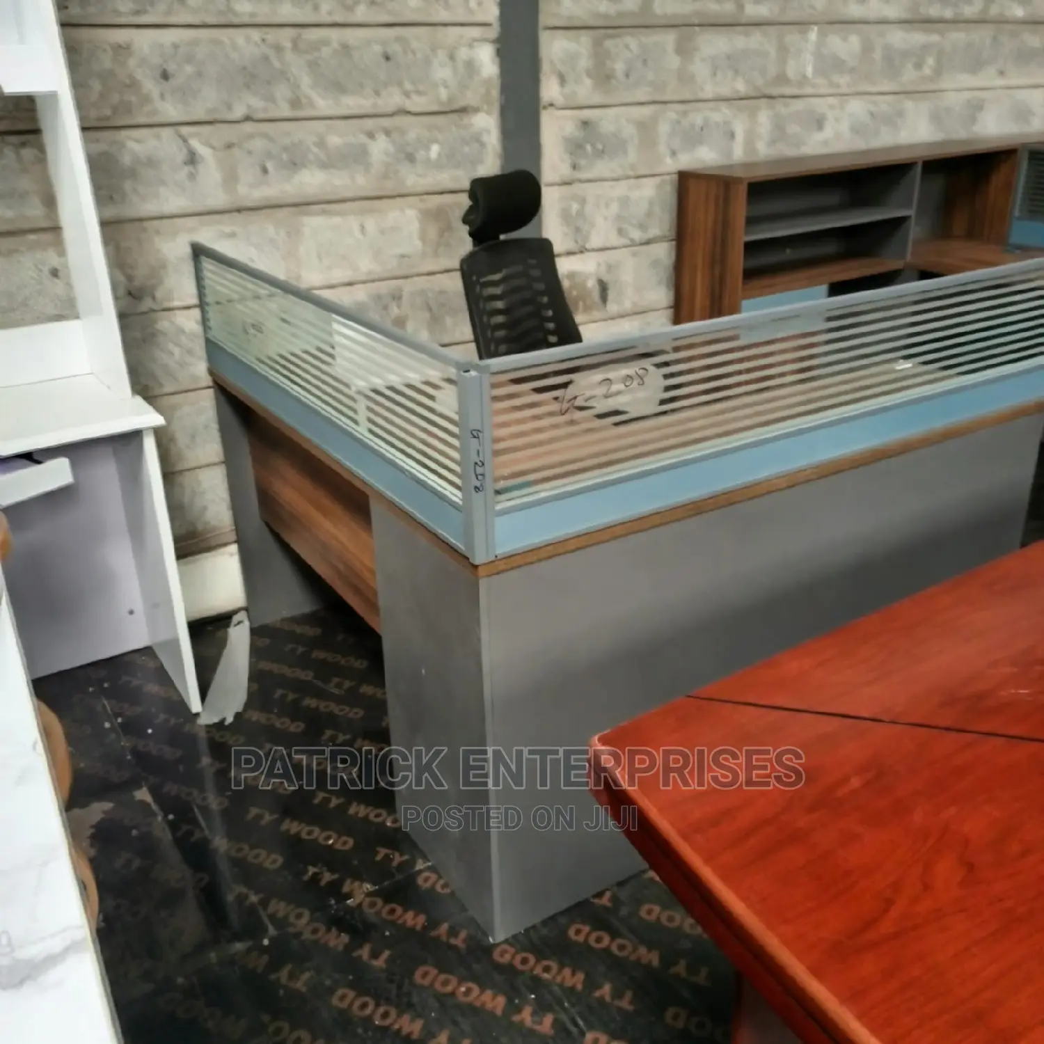 Executive Imported Lshaped Reception Desk One Way