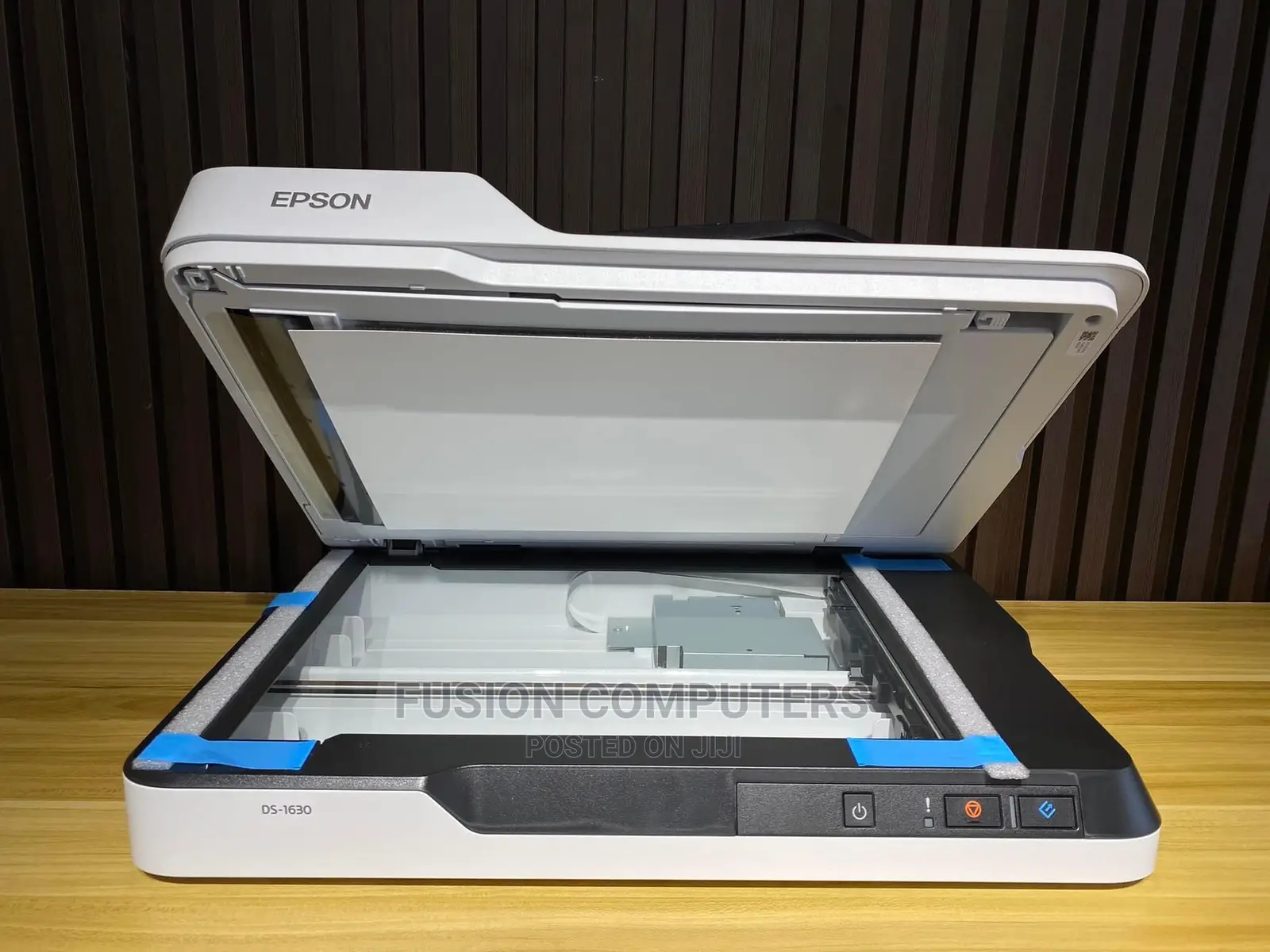 Epson Ds-1630 Flatbed Color Document Scanner