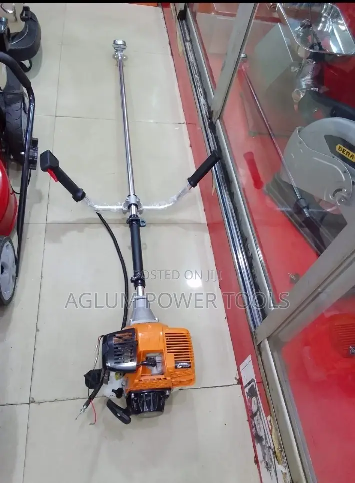 Dera Brush Cutter 4 Stroke.