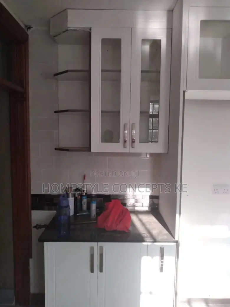 Kitchen Renovations and Fittings Granite Countertops Service