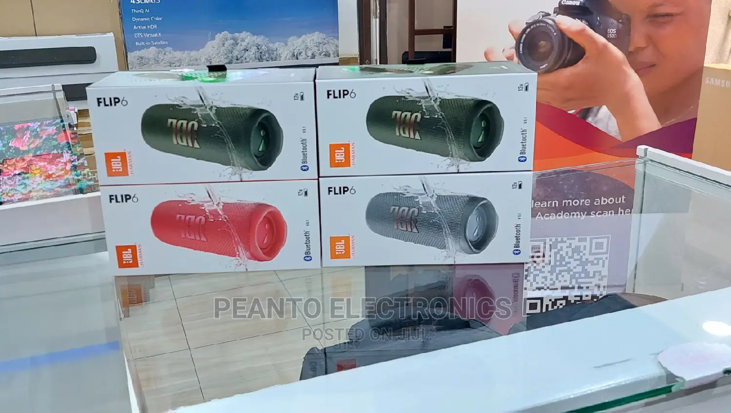 JBL Flip 6 Portable Bluetooth Speaker