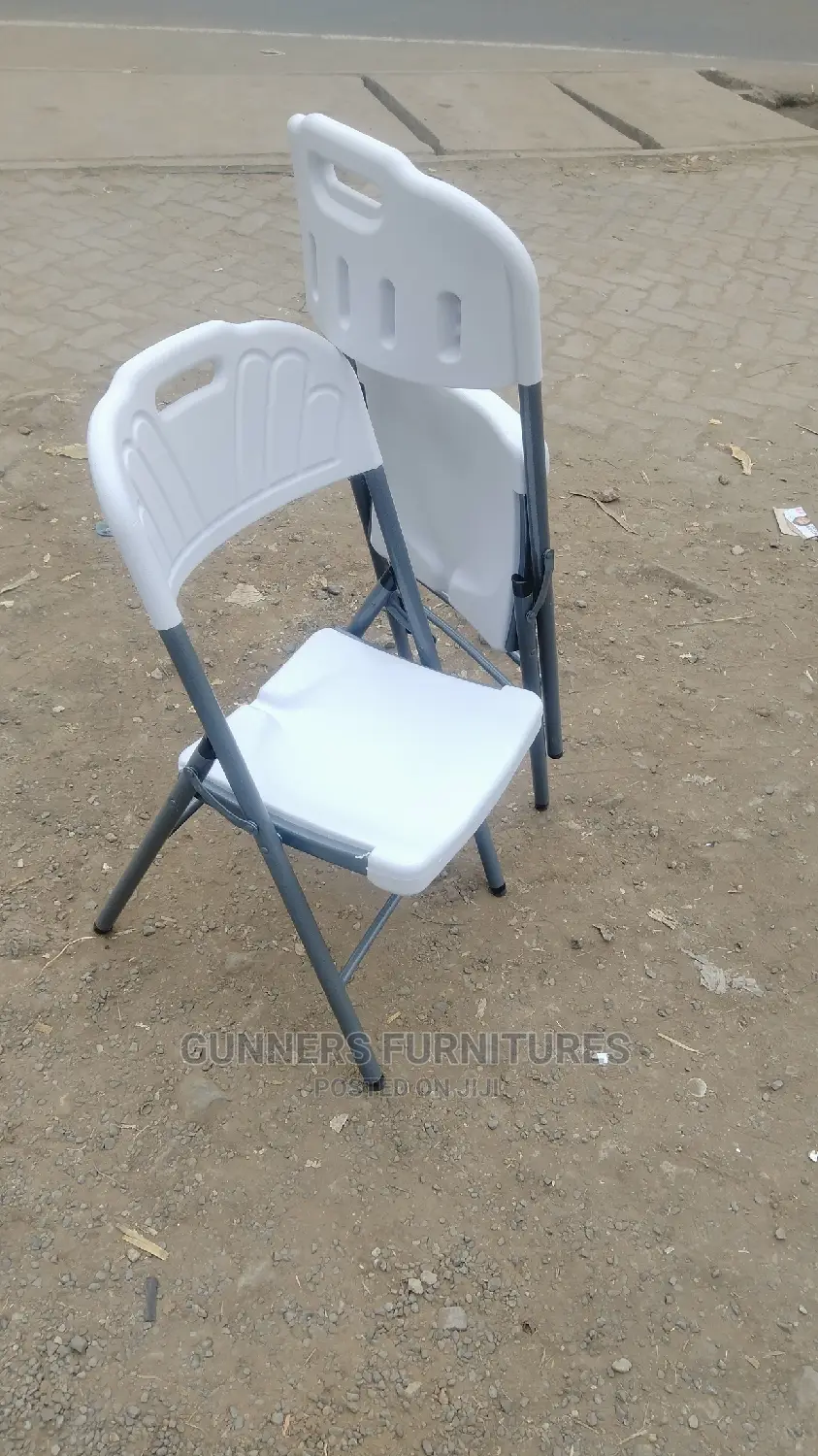 Foldable Chair.
