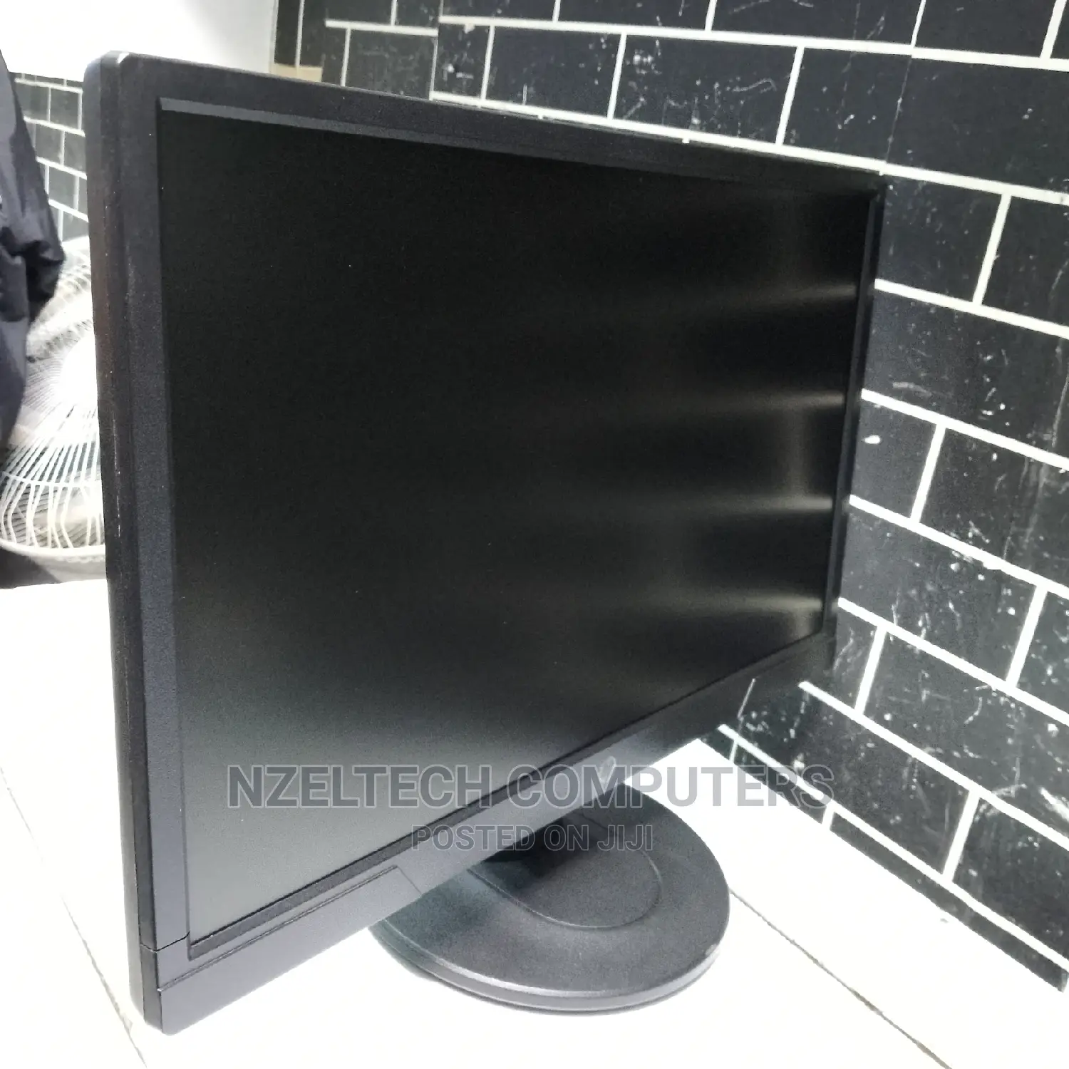 HP Monitor