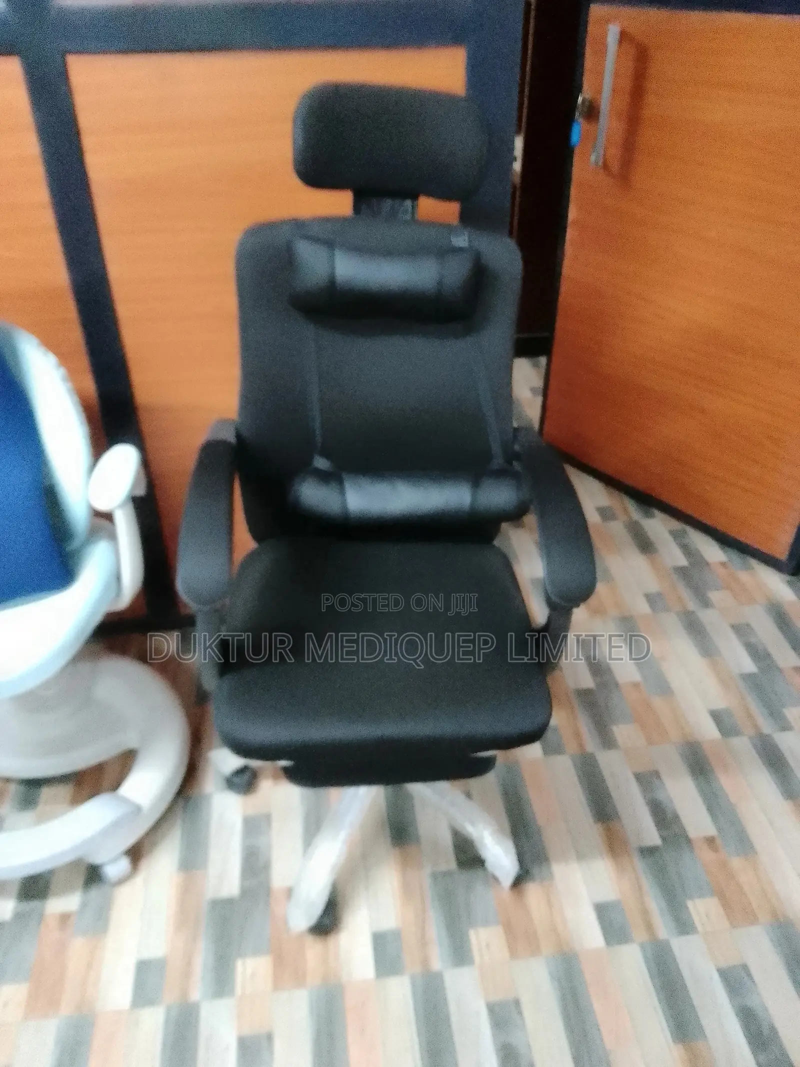 Orthopedic Chair