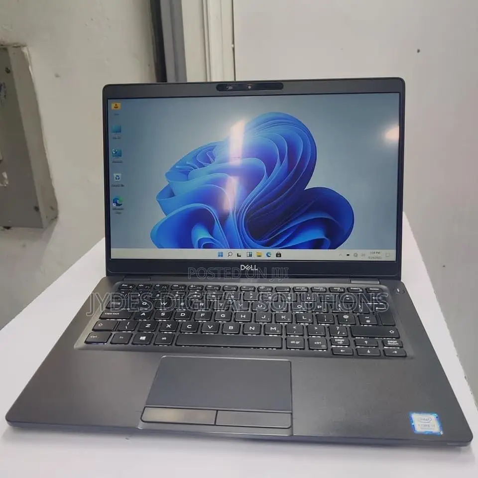 Laptop Dell Latitude 5300 8GB Intel Core I7 SSD 256GB