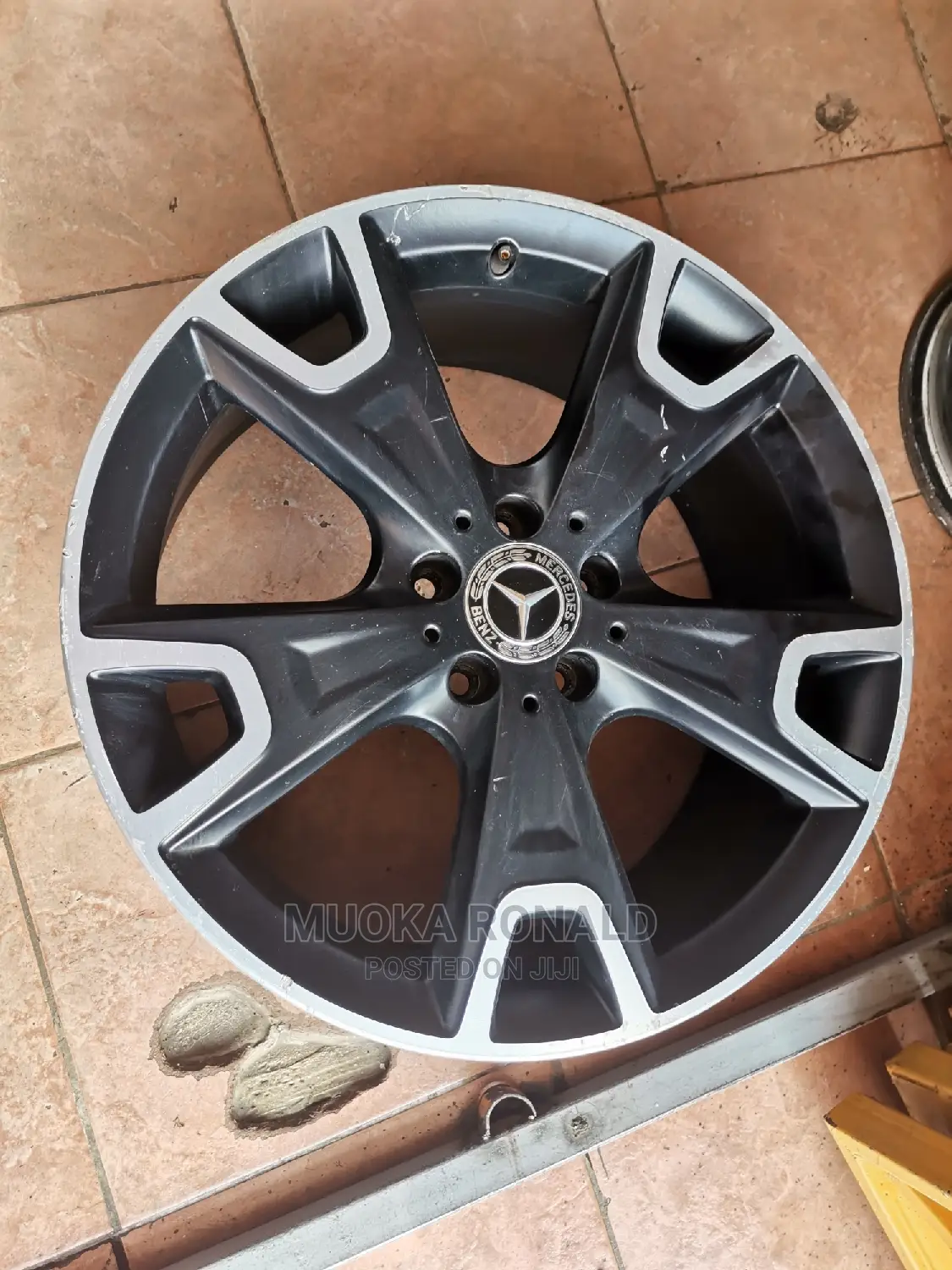 Mercedes-Benz Rims 18inch Black Silver