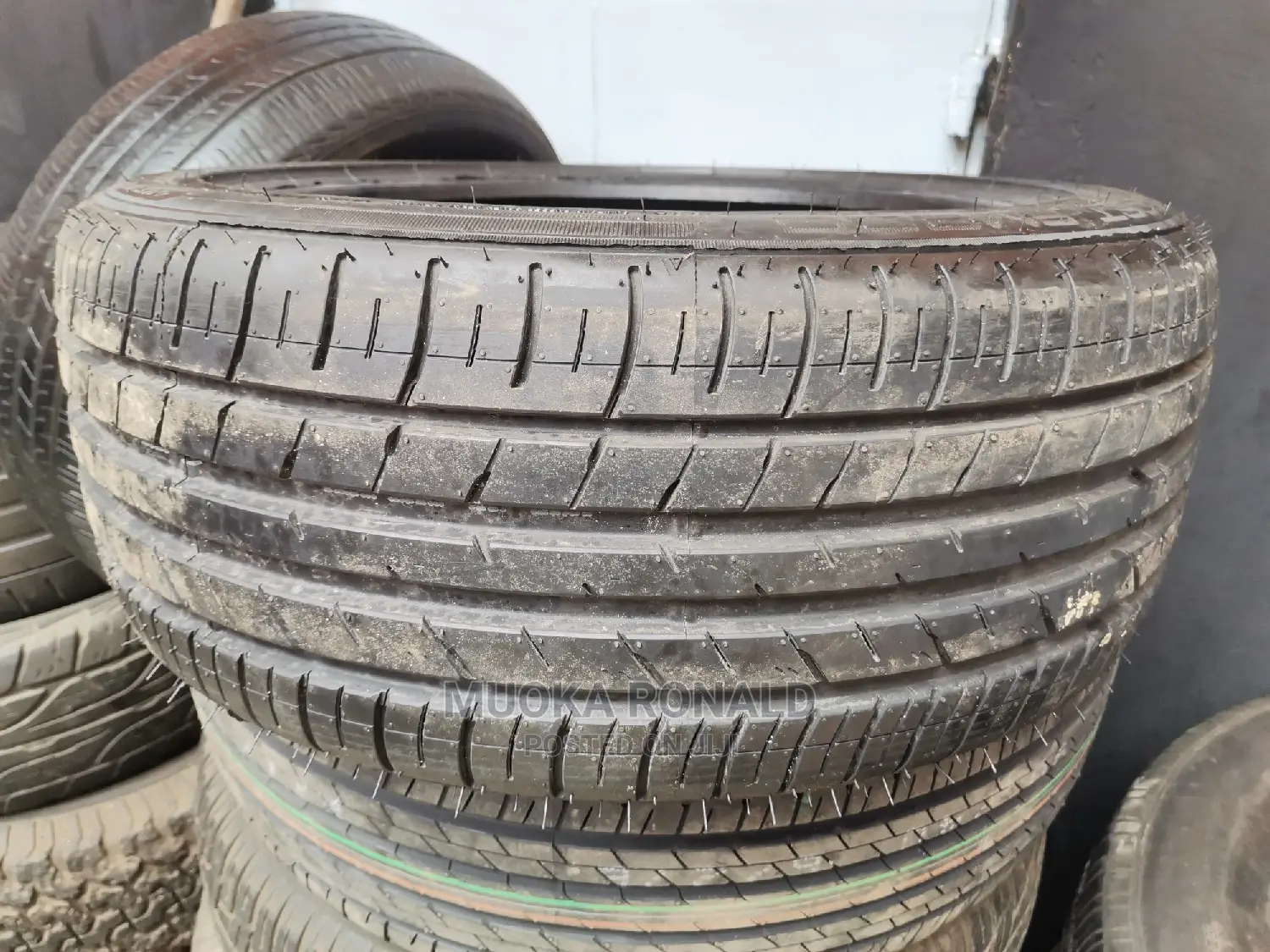 225/45r17 Dunlop Tyre