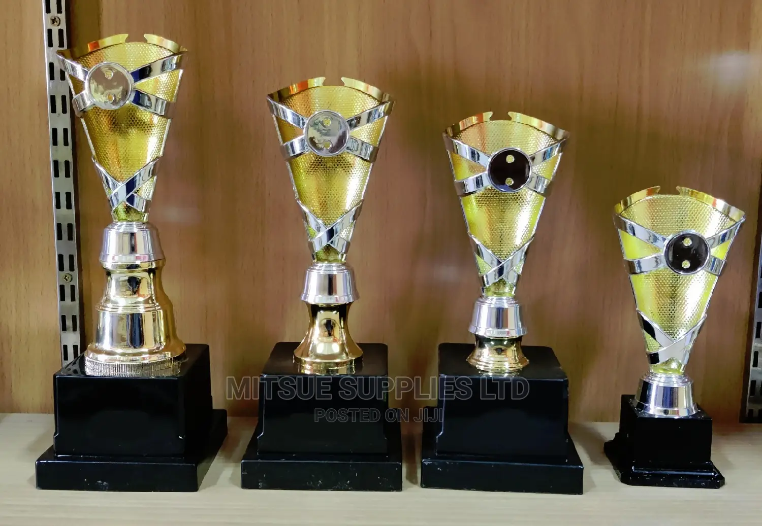 A Set of 4 Trophy for Any Discipline( 20,25,27,30cm)