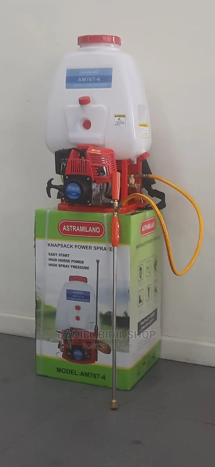 AM767-4 Astramilano 4 Stroke Knapsack Engine Sprayer