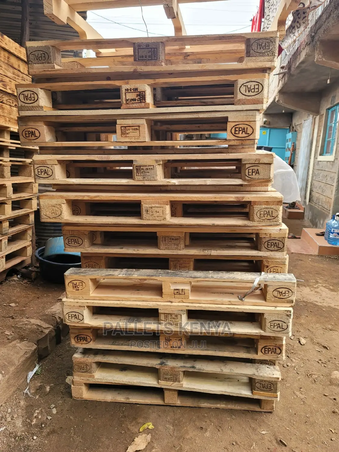 Wood Pallets- (HT- TOT).