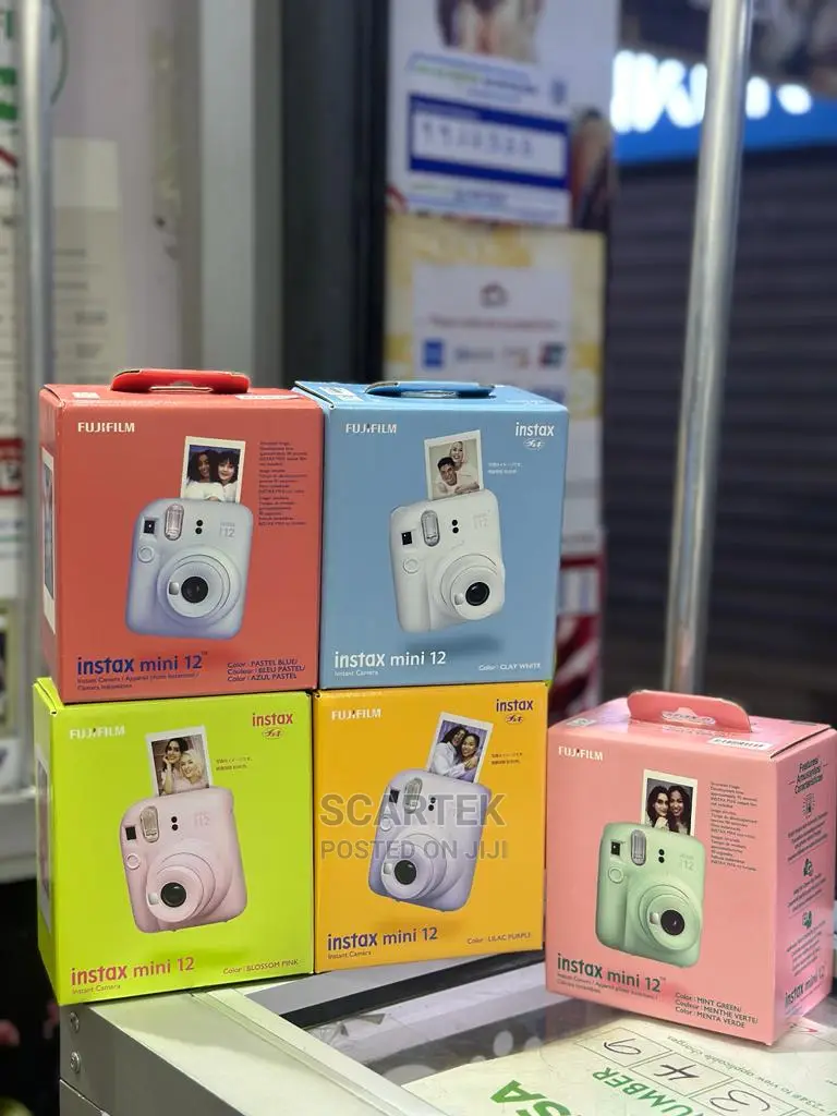 Fujifilm Instax Mini 12 Instant Camera