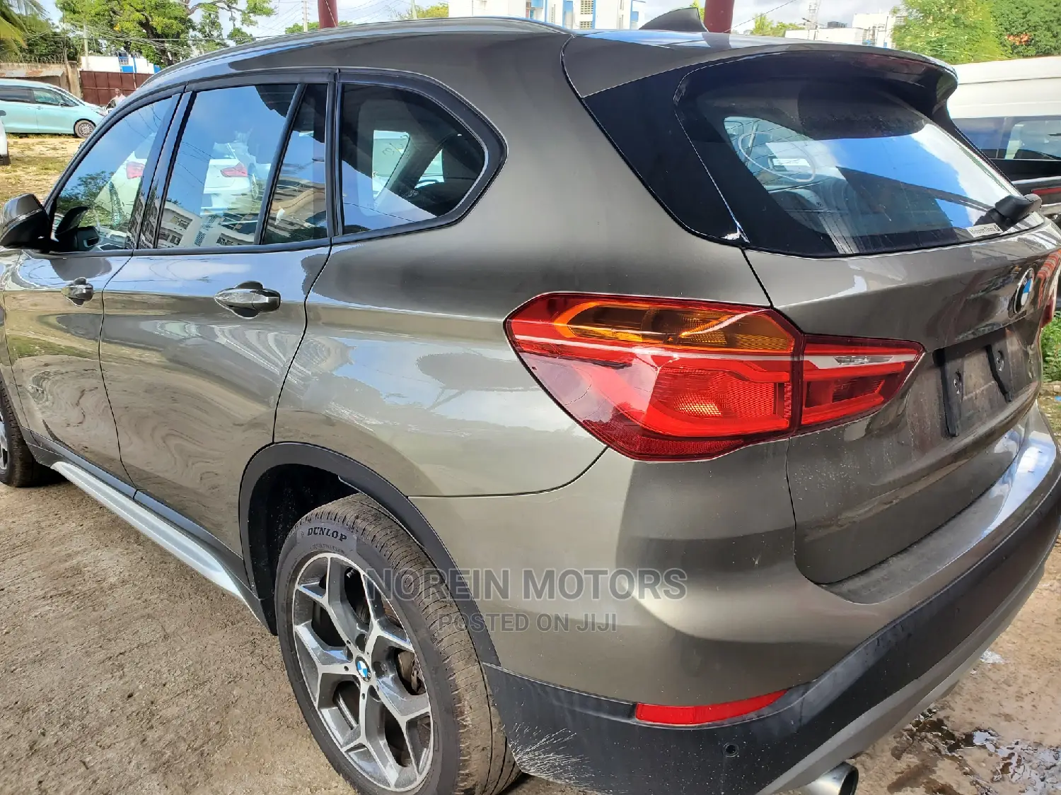 BMW X1 xDrive28i AWD 2016 Gray