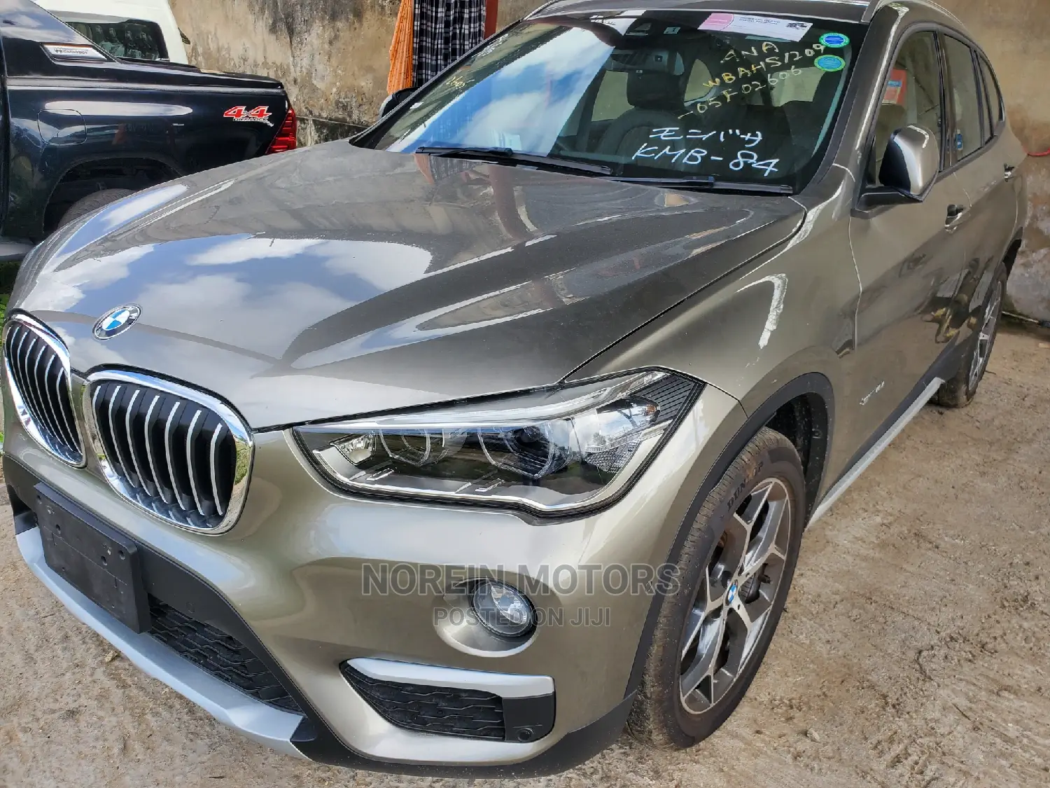 BMW X1 xDrive28i AWD 2016 Gray