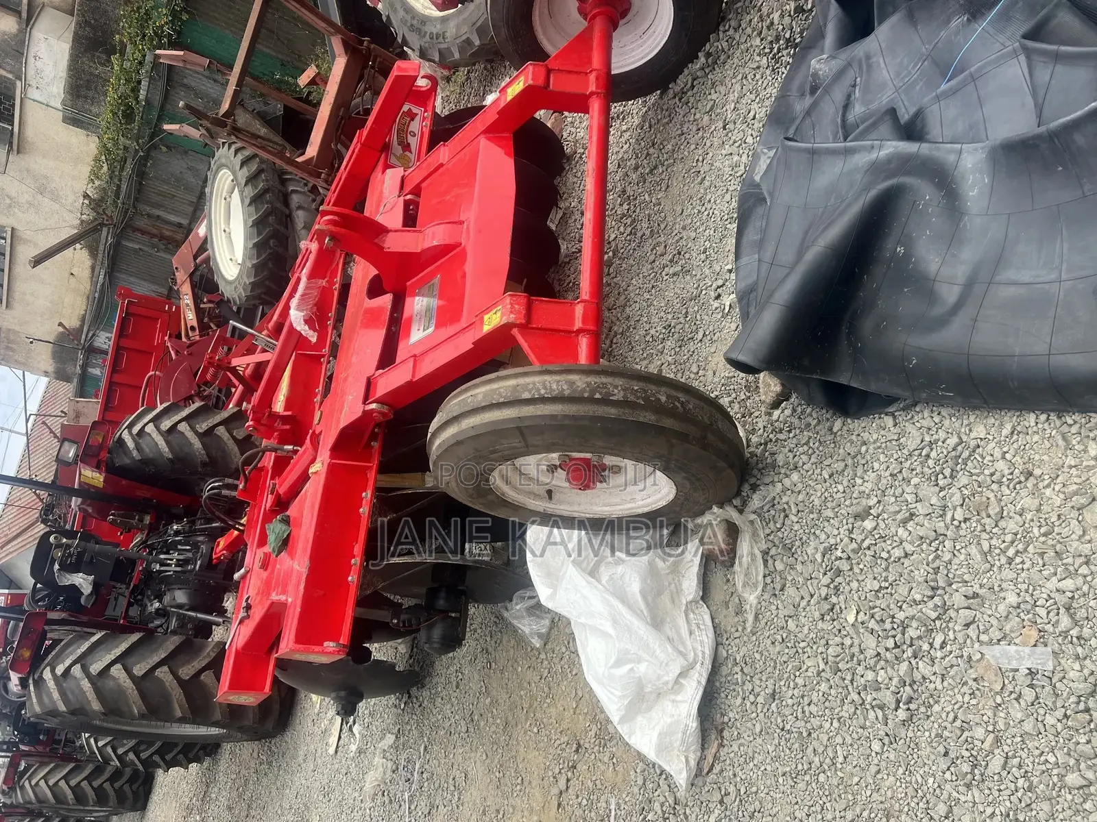 Hydraulic 18 Disc Harrow