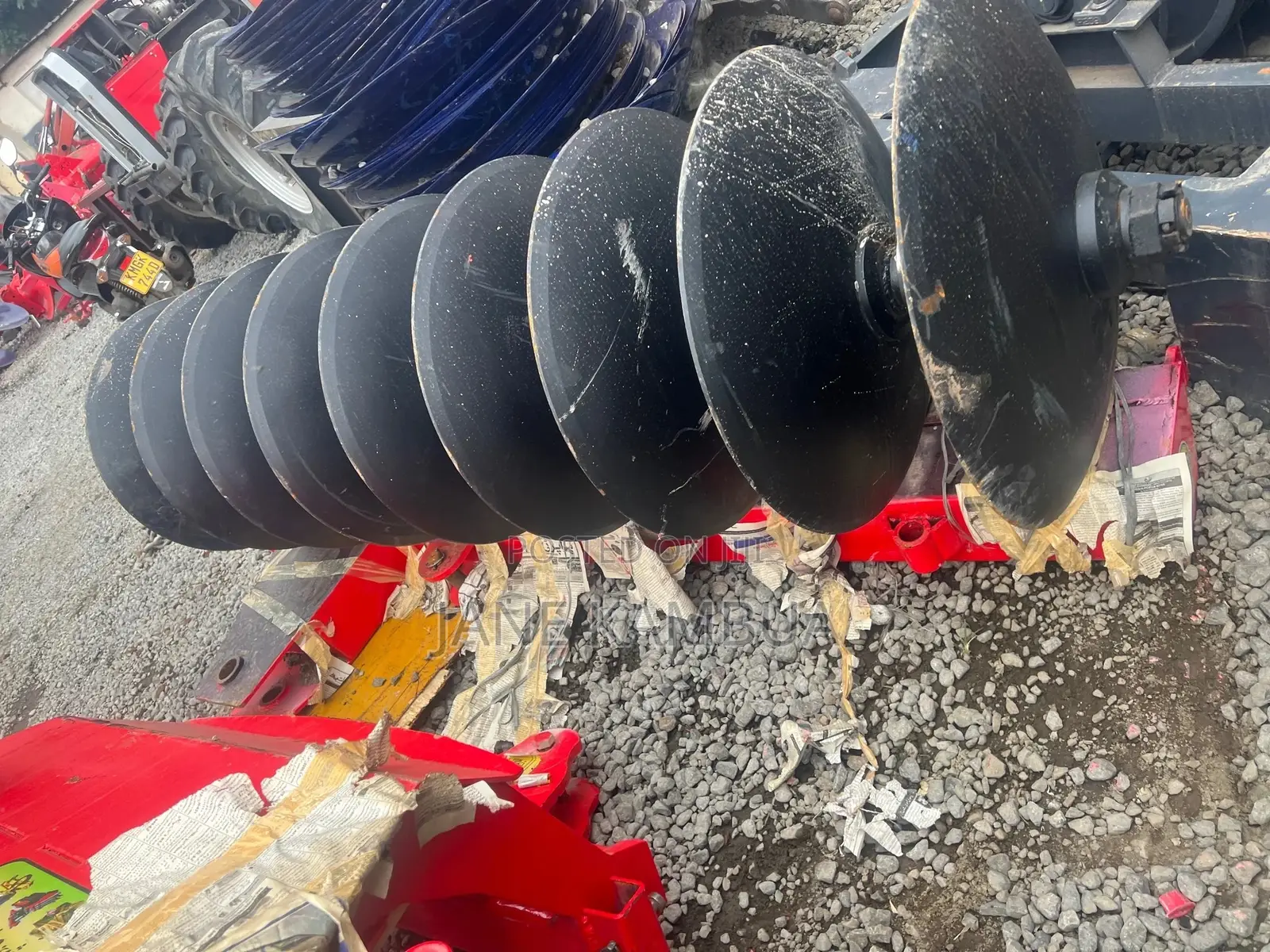 Hydraulic 18 Disc Harrow