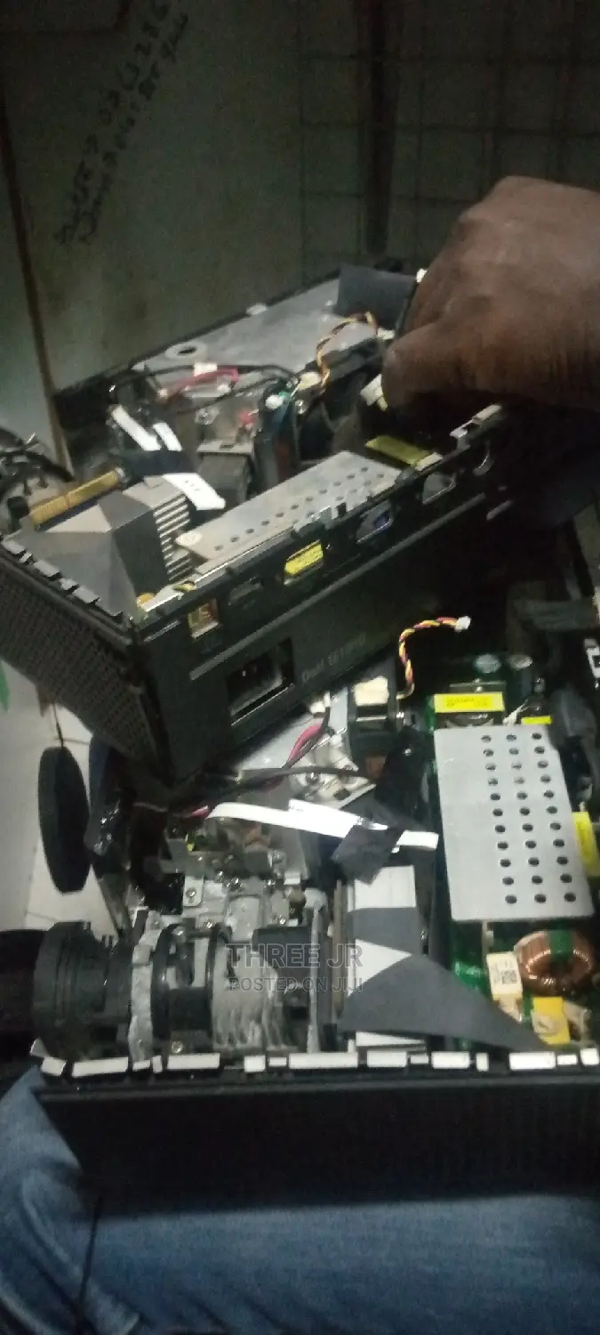 We Offer Best Projectors Repairs at Great Prices. Nice Job