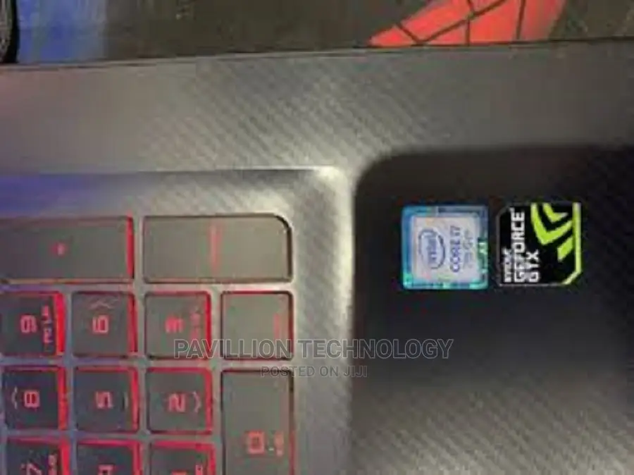 Laptop HP Omen 17 12GB Intel Core I7 HDD+SSD 256GB