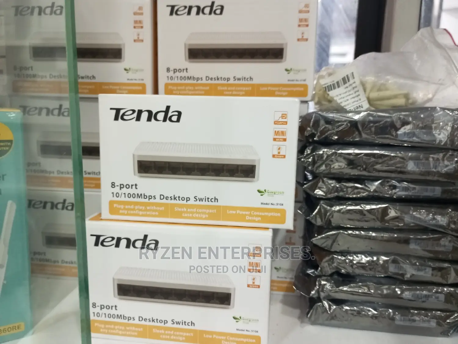 Tenda 8port Switch/ Tenda 8port Desktop Switch