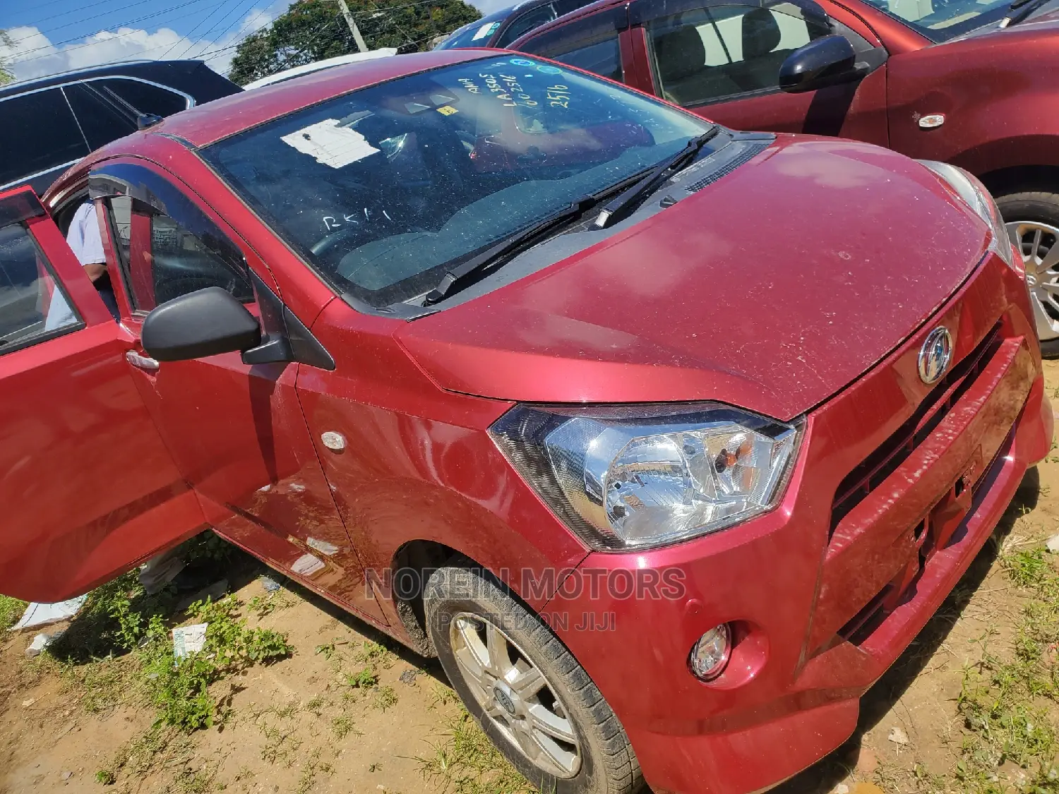 Daihatsu Mira 2017 Red
