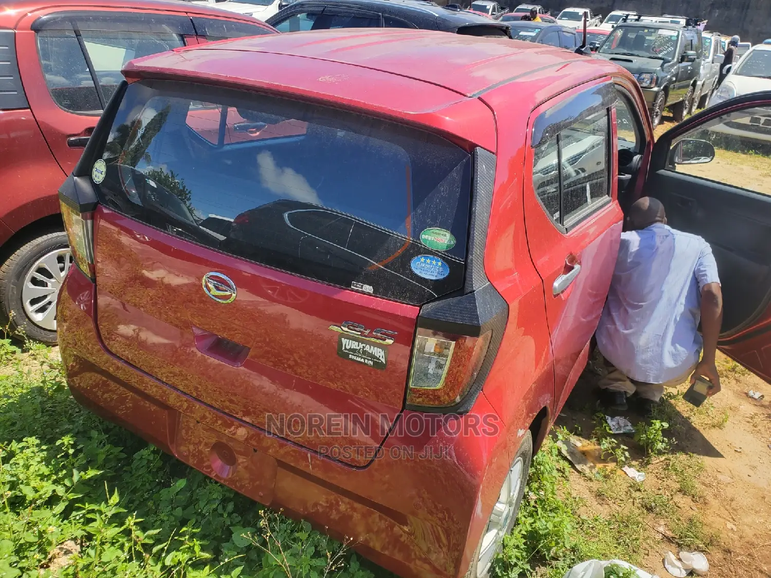 Daihatsu Mira 2017 Red