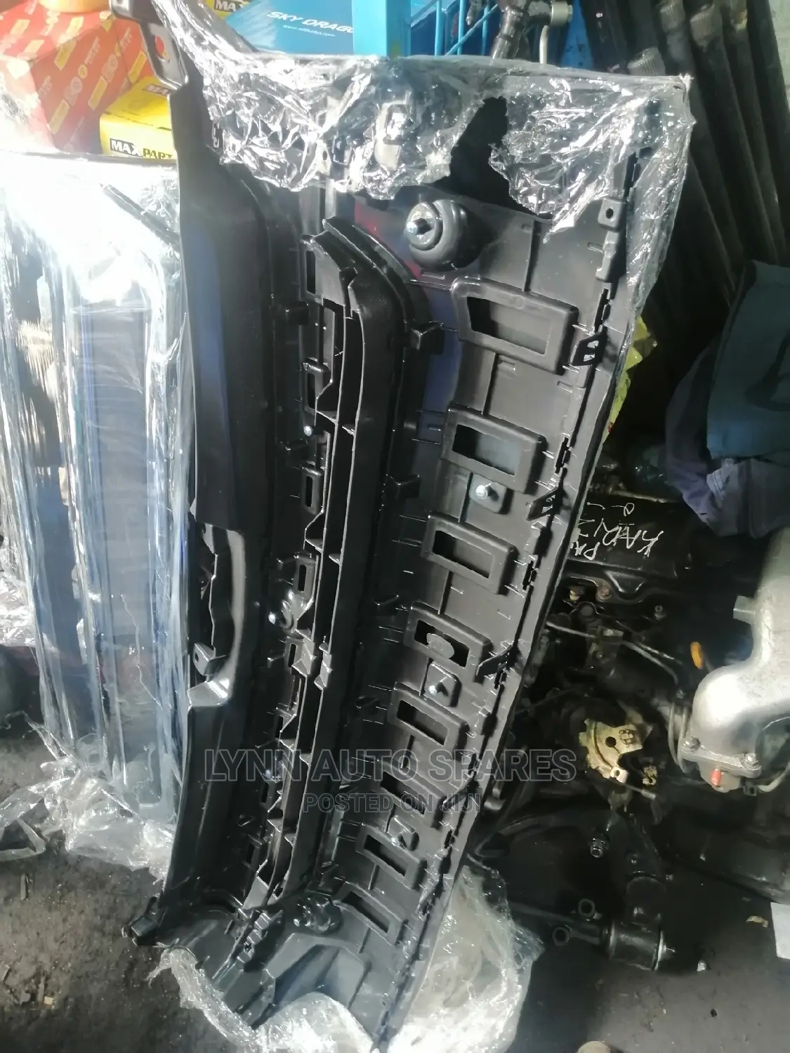 Toyota Hiace 9l Bumper Grille
