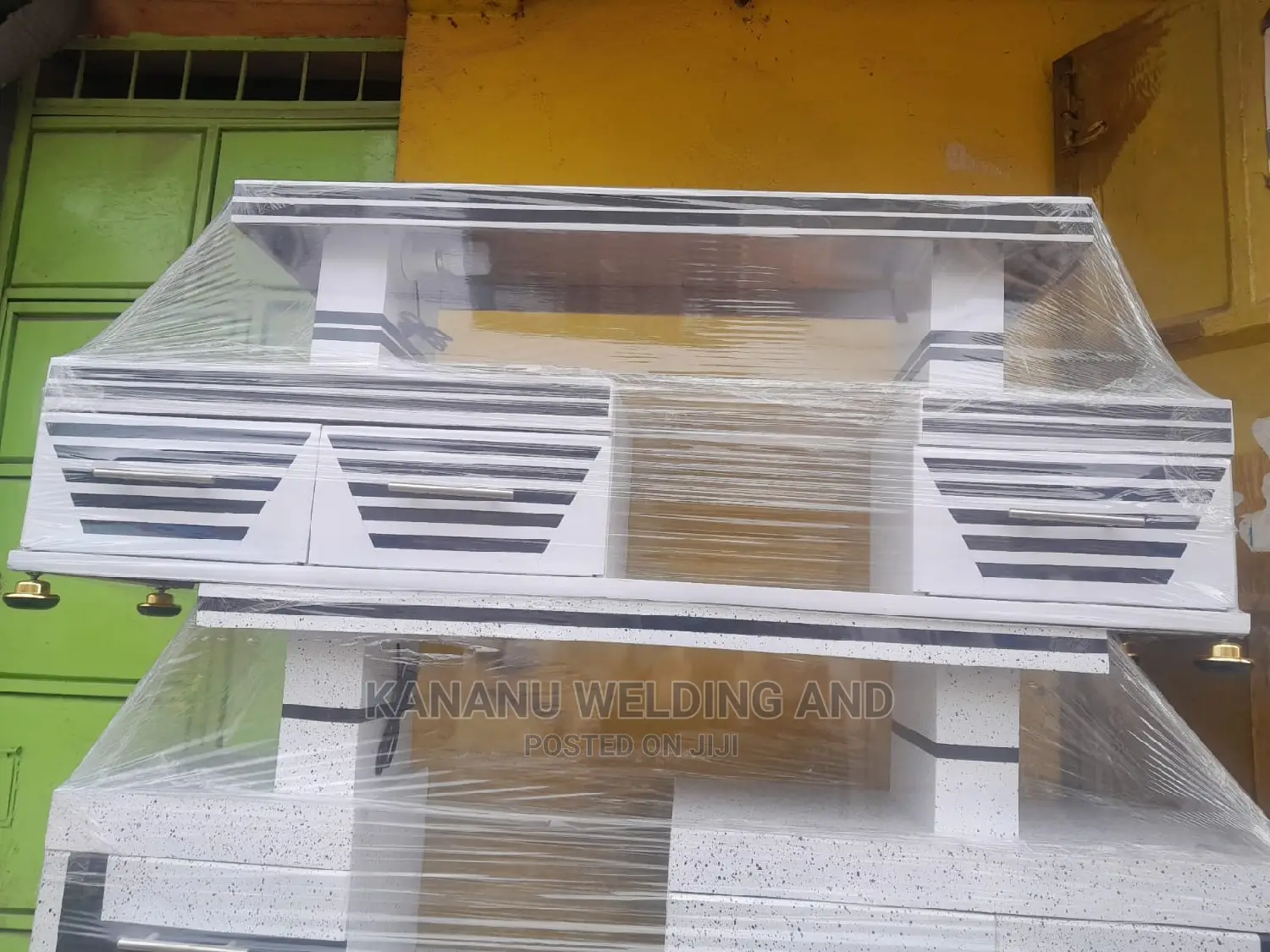 Digital TV Stand