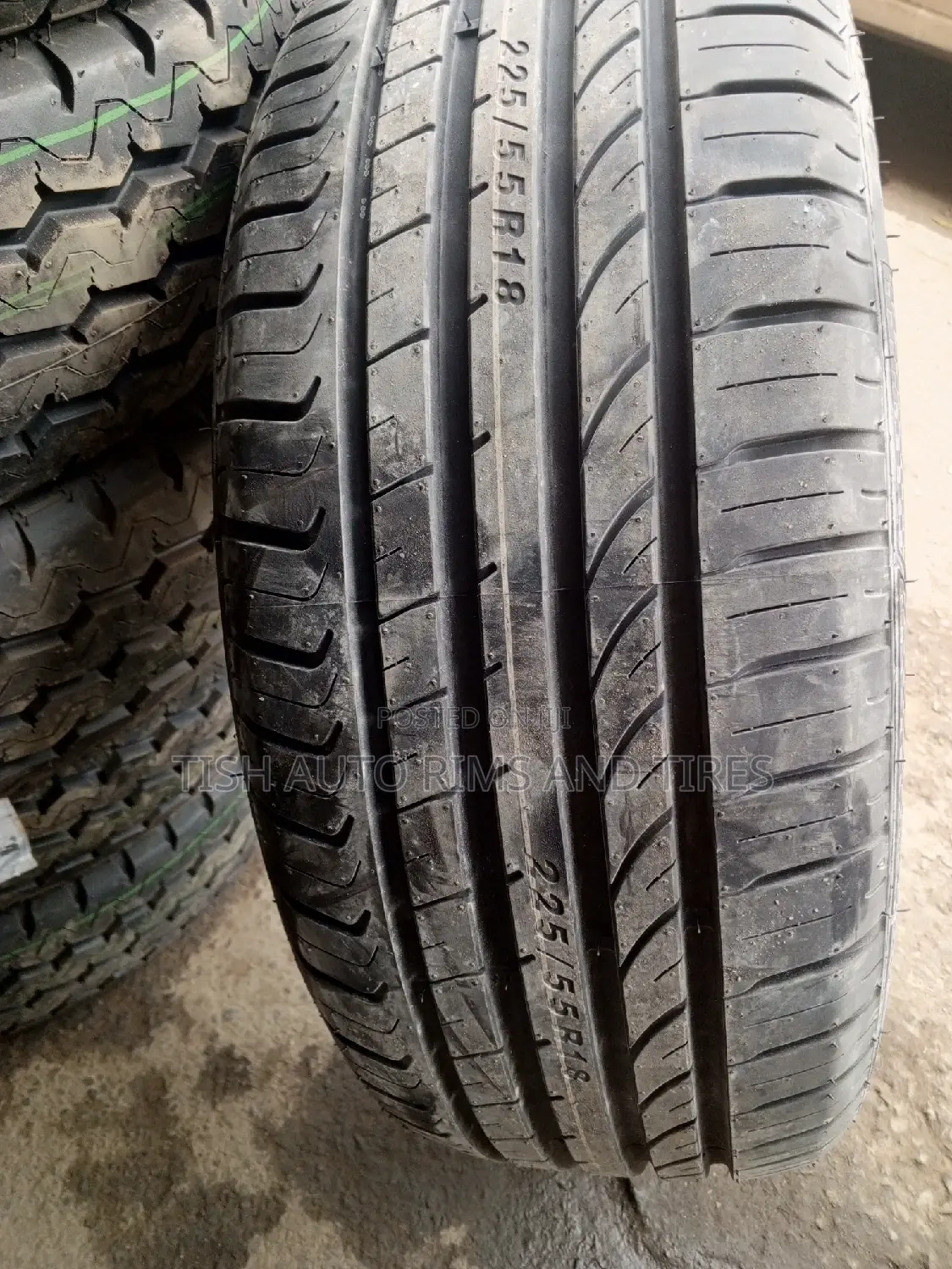 225/55r18 Vantage Tire